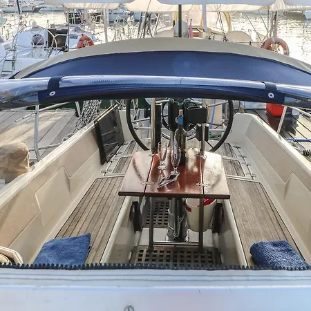Sailboat Xperience *