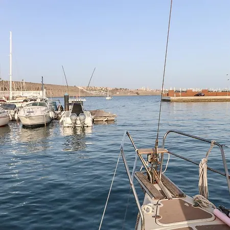 Sailboat Xperience 船上ホテル パシート・ブランコ